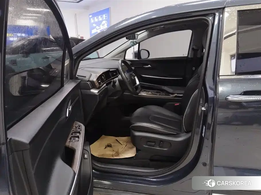 Hyundai Custo 2024 Синий из Китая