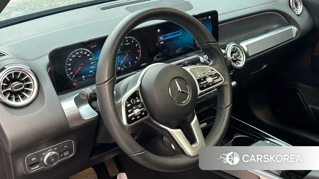 Mercedes-Benz GLB 2022 Черный из Китая