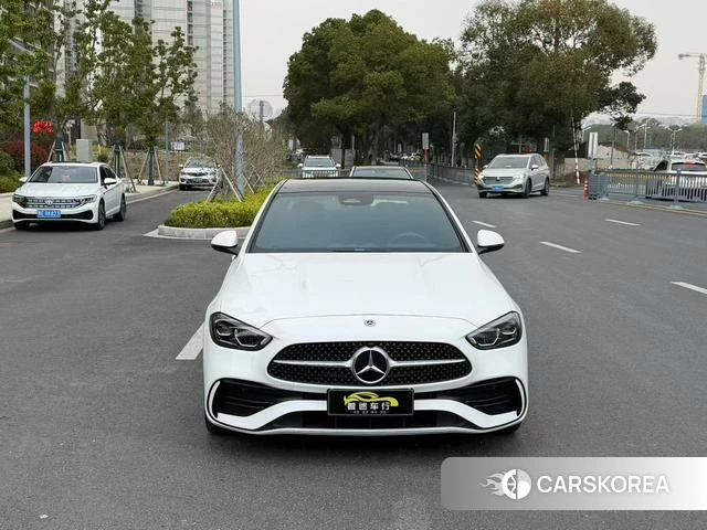 Mercedes-Benz C-class 2023 Белый из Китая