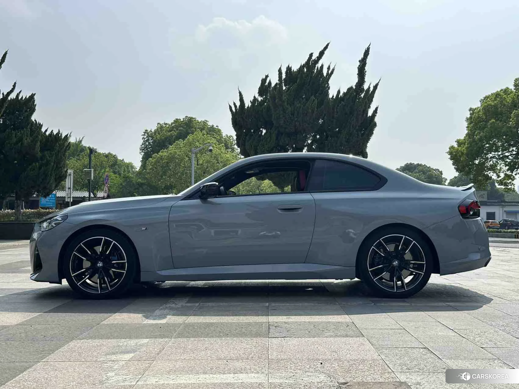 BMW 2 series 2024 Серебристо-серый из Китая