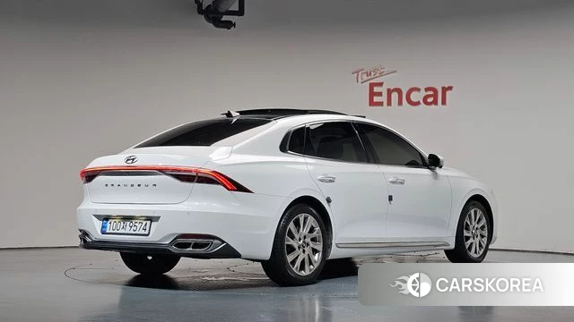 Hyundai The New Grandeur IG Hybrid 2022 Белый из Кореи
