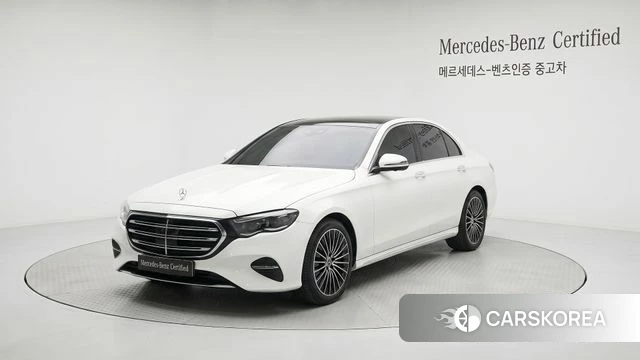 Mercedes-Benz E-Class W214 2026 Белый из Кореи