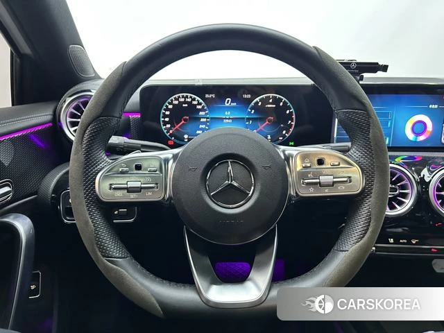 Mercedes-Benz A-Class 2022 Белый из Китая