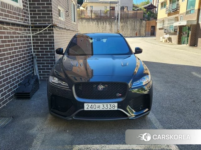 Jaguar F-PACE 2020 Черный из Кореи
