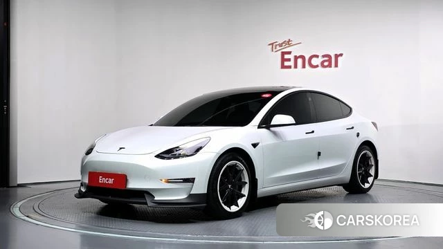 Tesla Model 3 2022 Белый из Кореи
