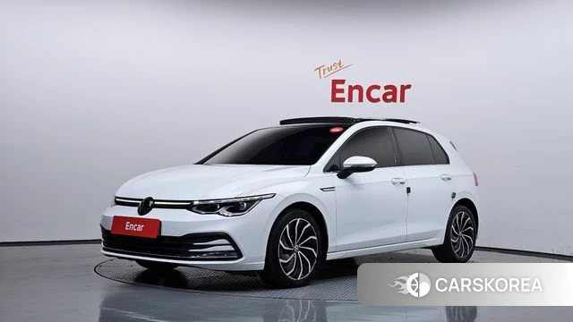 Volkswagen Golf 8th Generation 2022 Белый из Кореи