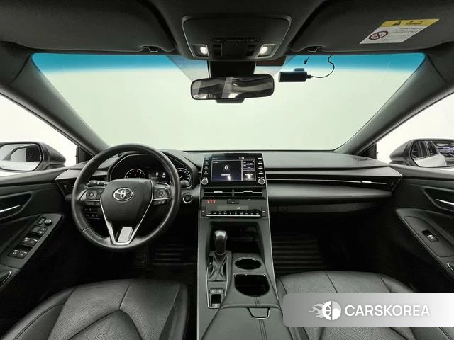 Toyota Avalon 2021 Белый из Китая