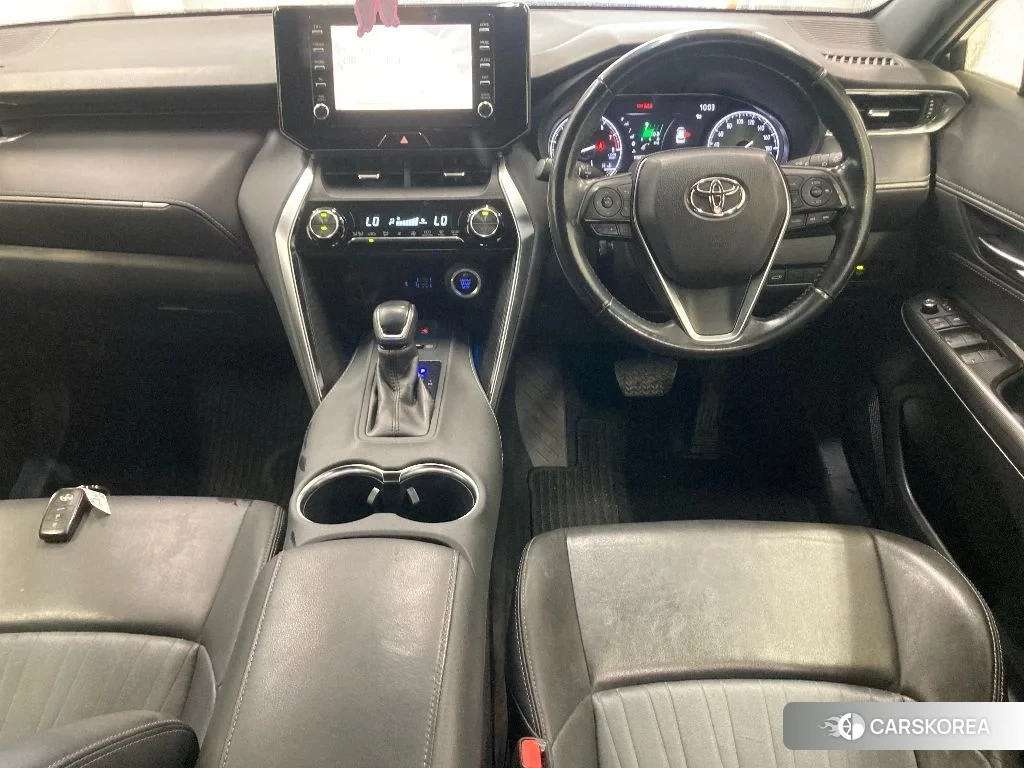 Toyota Harrier 2022 из Японии