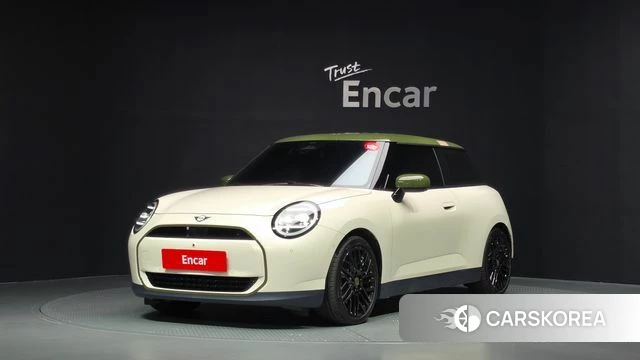 Mini Cooper Electric 4th Generation 2026 Жемчужный цвет из Кореи