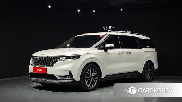 Kia Carnival 4th generation 2023 Белый из Кореи