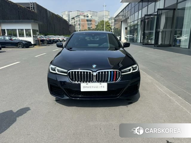 BMW 5 series 2023 Черный из Китая