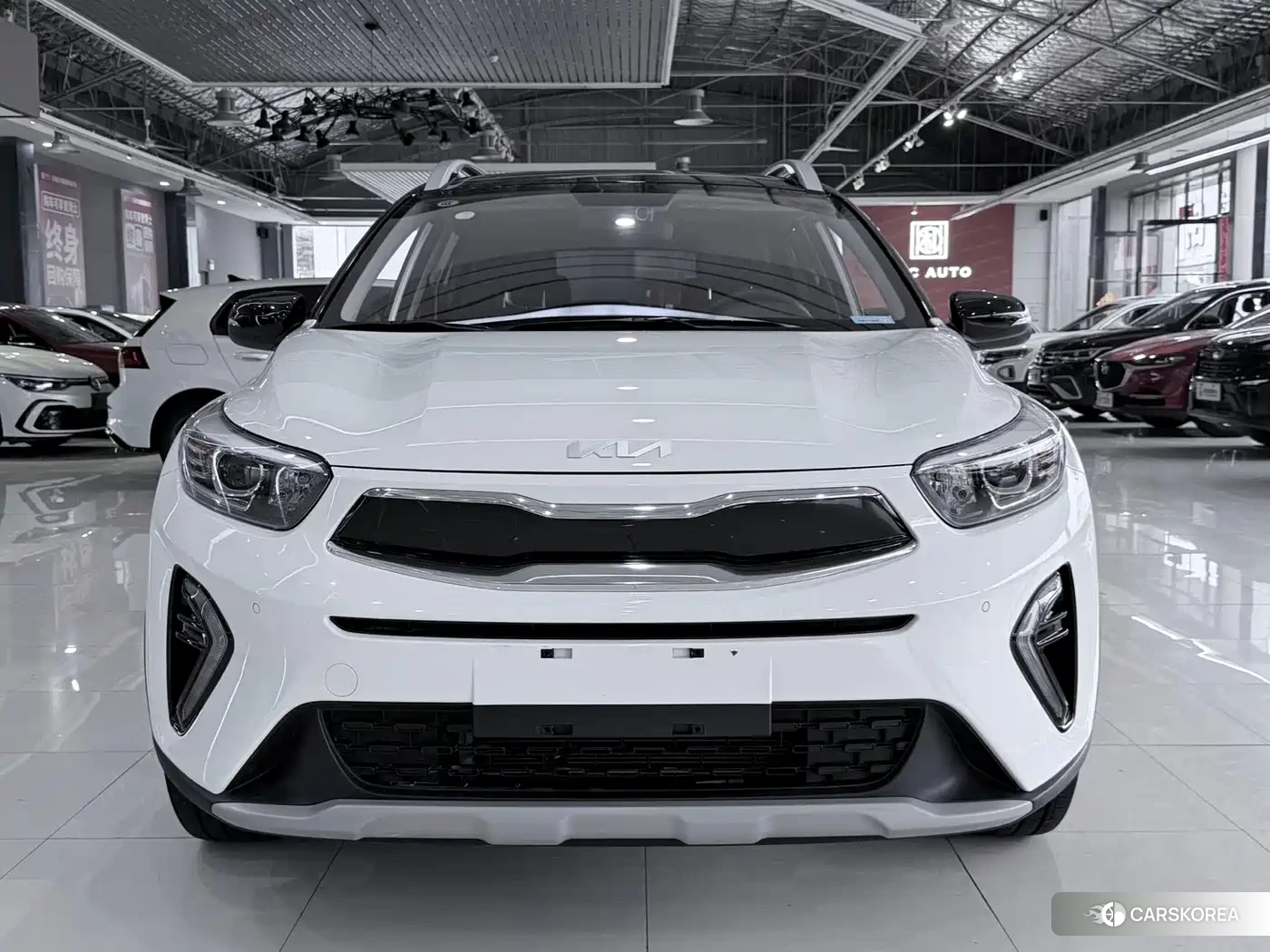 Kia KX1 2023 Белый из Китая