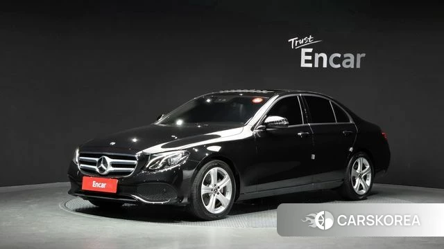Mercedes-Benz E-Class W213 2018 Черный из Кореи