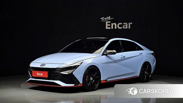 Hyundai Avante (CN7) 2022 Светло-серебряный цвет из Кореи