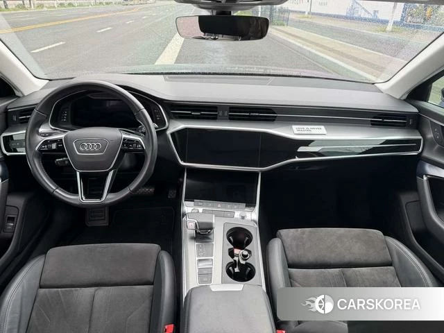Audi A6 2021 Черный из Китая