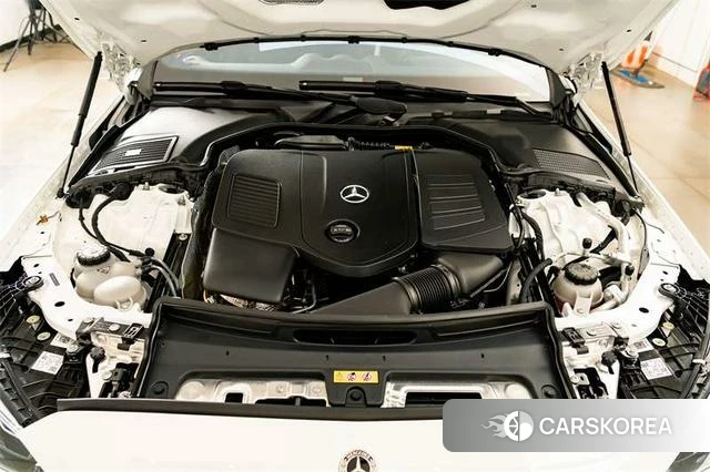 Mercedes-Benz C-class 2024 Белый из Китая