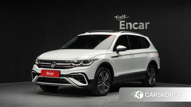 Volkswagen Tiguan Allspace 2023 Белый из Кореи