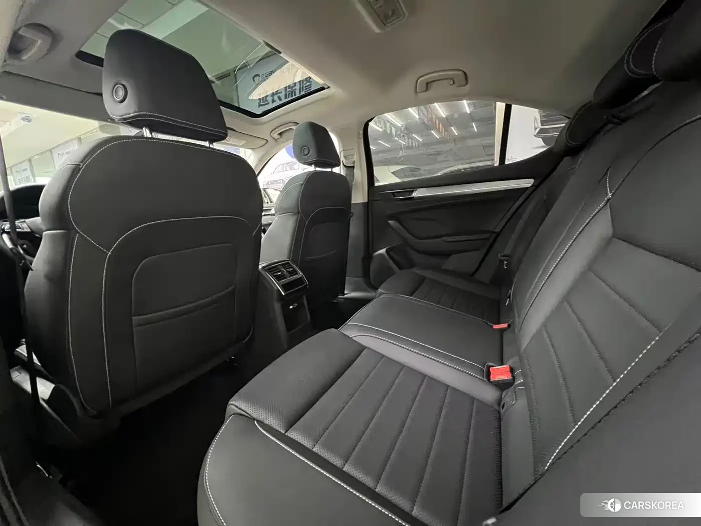 Skoda Superb 2024 Черный из Китая