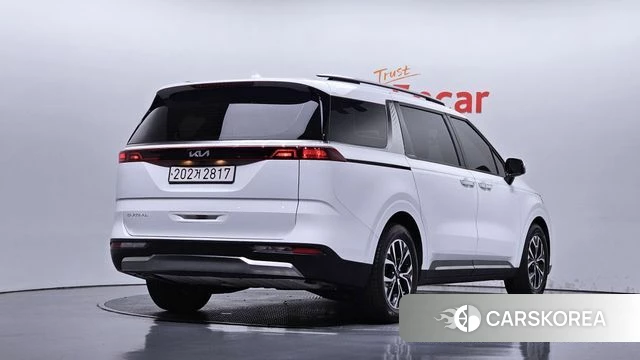 Kia Carnival 4th generation 2023 Белый из Кореи