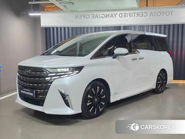 Toyota Alphard 4th Generation 2025 Белый из Кореи