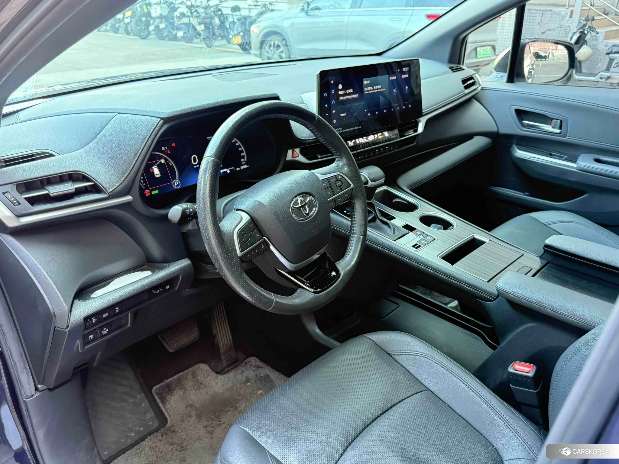 Toyota Sienna 2021 Синий из Китая