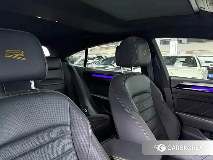 Volkswagen Arteon (CC) 2023 Белый из Китая