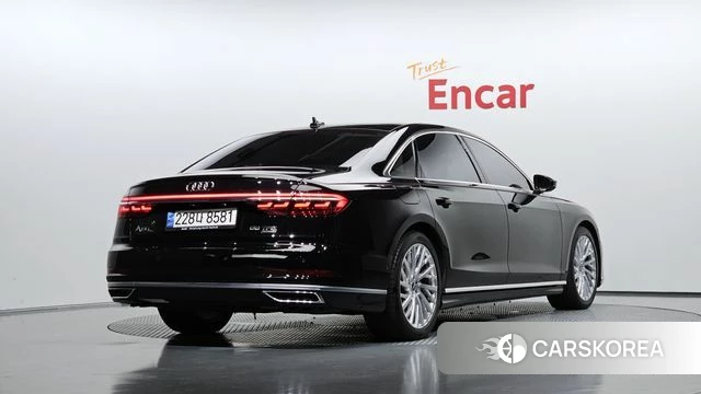 Audi A8 (D5) 2021 Черный из Кореи