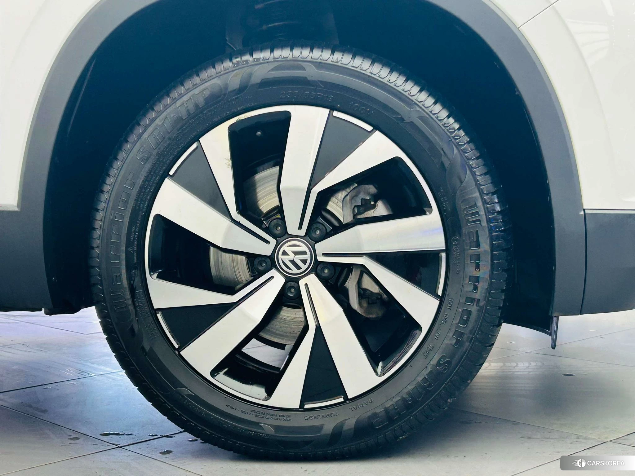 Volkswagen Tayron 2020 Белый из Китая