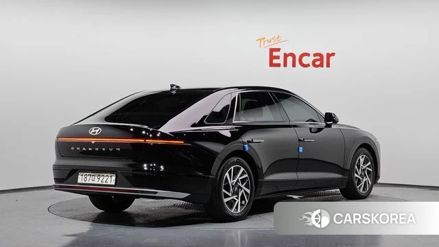 Hyundai Grandeur (GN7) 2023 Черный из Кореи