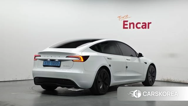 Tesla Model 3 2024 Белый из Кореи