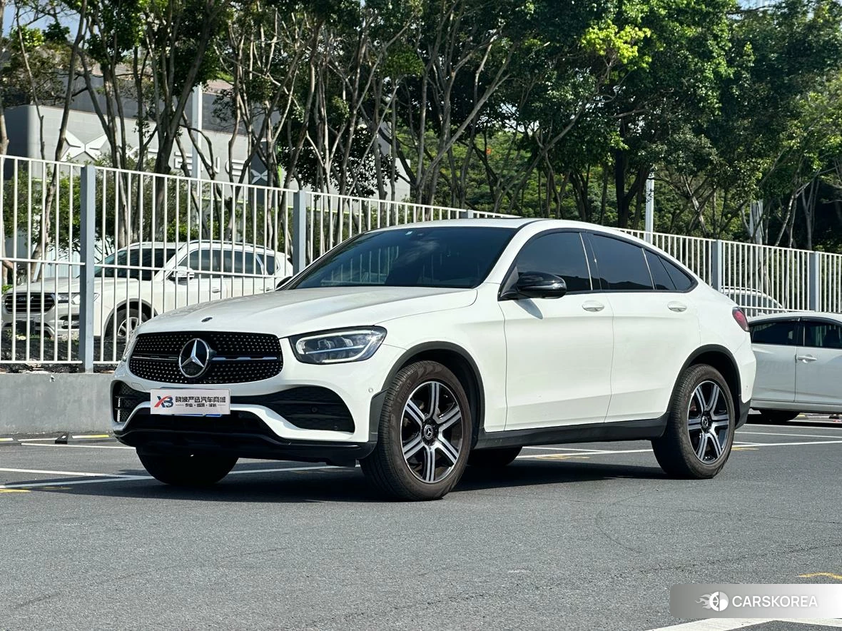 Mercedes-Benz GLC 2021 Белый из Китая