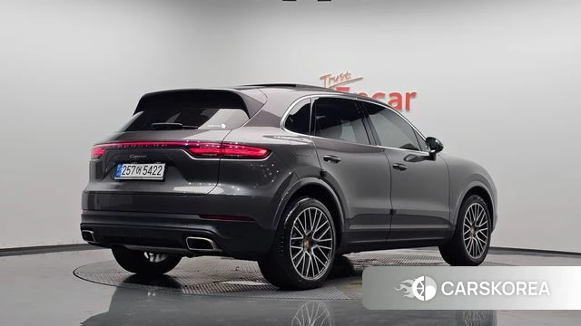 Porsche Cayenne (PO536) 2020 Серый из Кореи