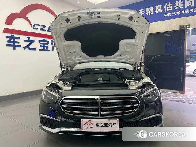 Mercedes-Benz E-Class 2021 Черный из Китая