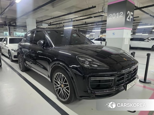Porsche Cayenne (PO536) 2020 Черный из Кореи