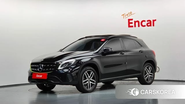 Mercedes-Benz GLA-Class X156 2018 Черный из Кореи