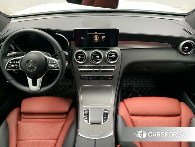 Mercedes-Benz GLC 2022 Белый из Китая