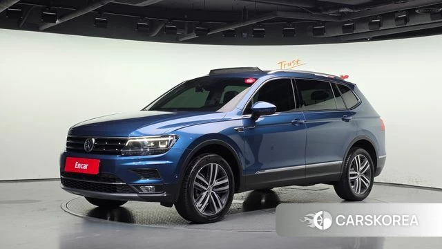 Volkswagen Tiguan Allspace 2020 Синий из Кореи