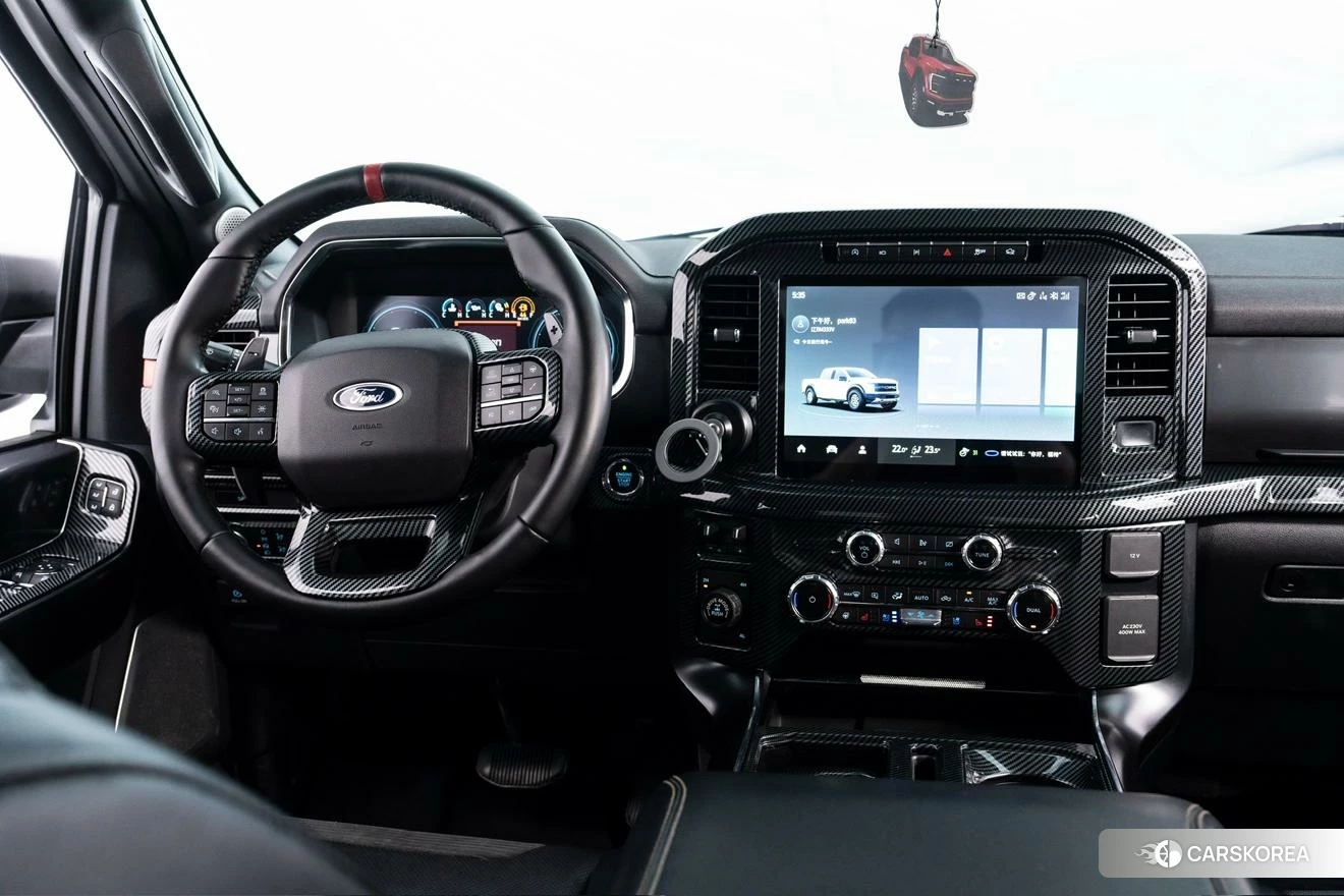 Ford F-150 2022 Серебристо-серый из Китая