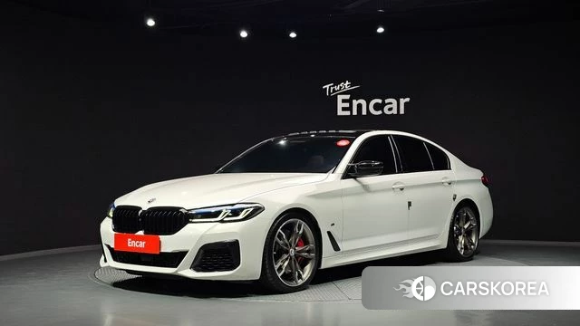 BMW 5 Series (G30) 2023 Белый из Кореи
