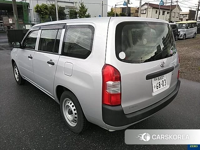 Toyota Probox 2018 из Японии