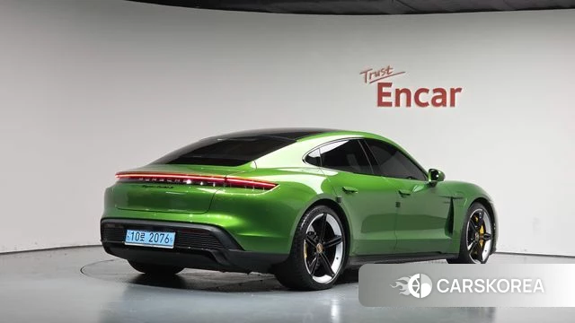 Porsche Taycan id 4982121 из Кореи