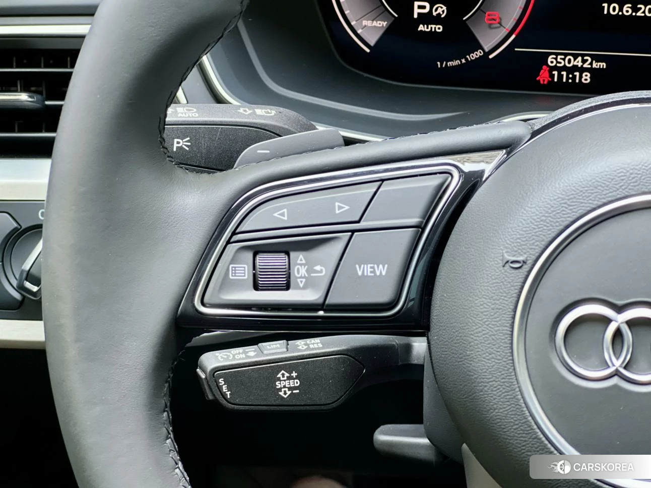 Audi A4L 2020 Темно-серый из Китая