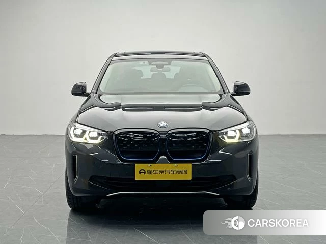 BMW iX3 2021 Темно-серый из Китая