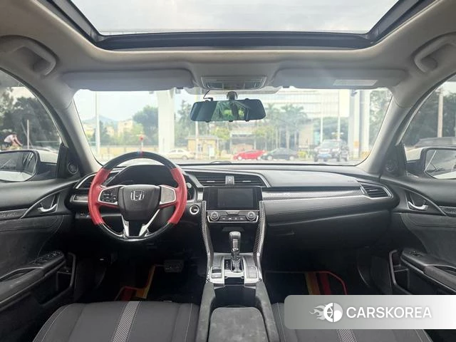Honda Civic 2021 Белый из Китая