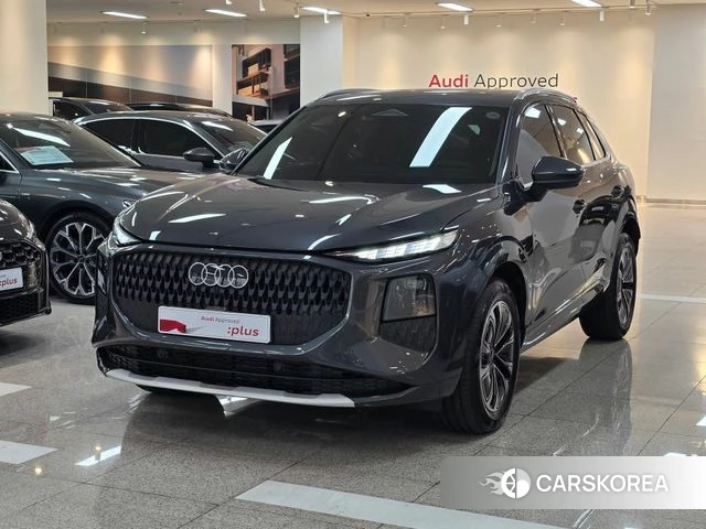 Audi Q3 (FJ) 2026 Серый из Кореи