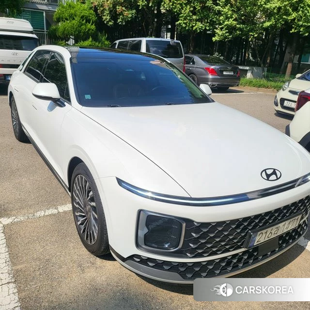 Hyundai Grandeur (GN7) 2023 Белый из Кореи