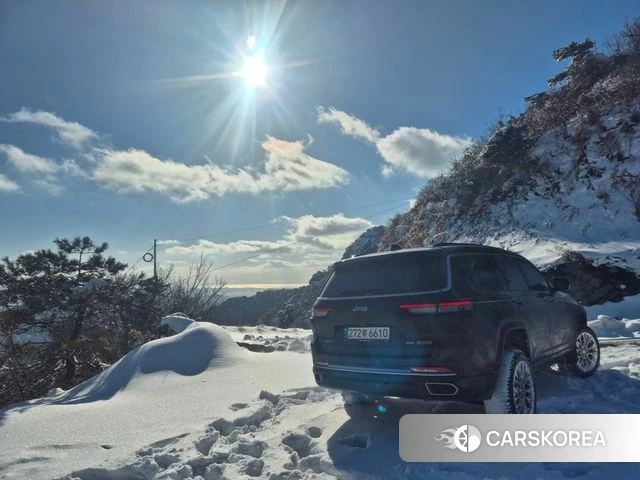 Jeep Grand Cherokee (WL) 2021 Черный из Кореи