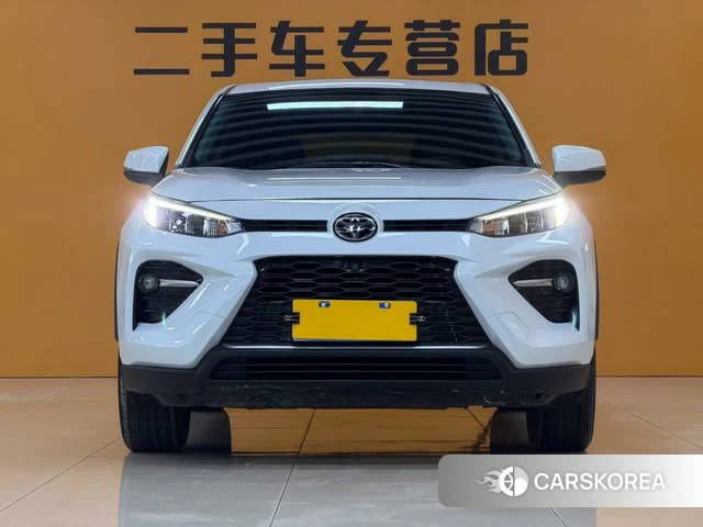 Toyota Wildlander 2023 Белый из Китая