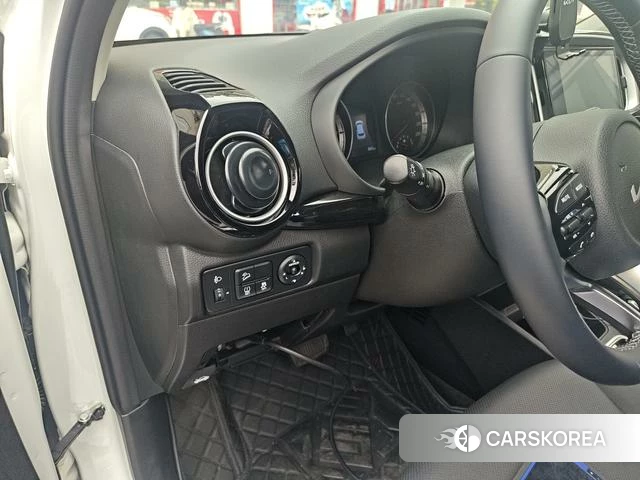 Kia KX1 2025 Белый из Китая