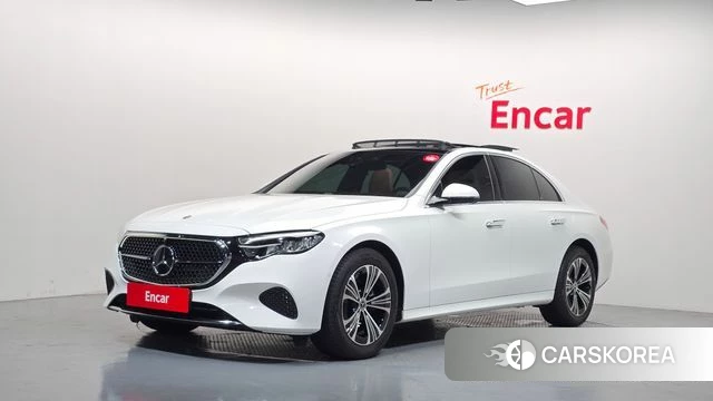 Mercedes-Benz E-Class W214 2025 Белый из Кореи
